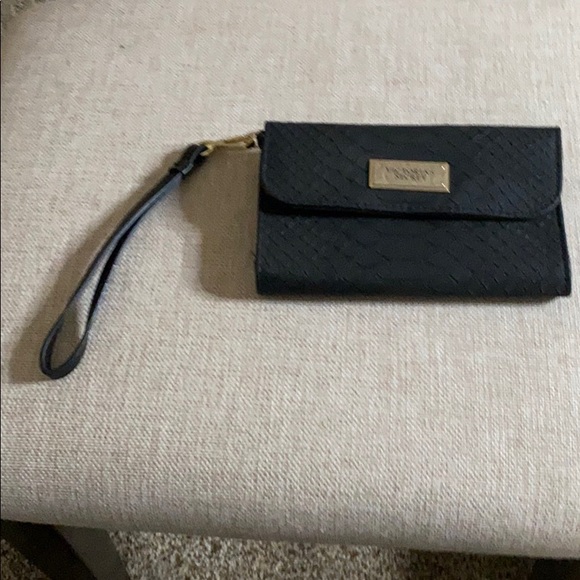 Victoria Secret wristlet - Picture 1 of 3